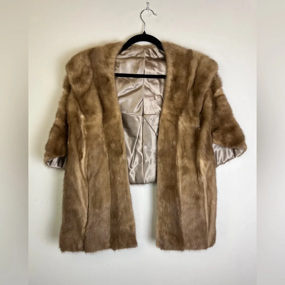 unbranded beautiful vintage